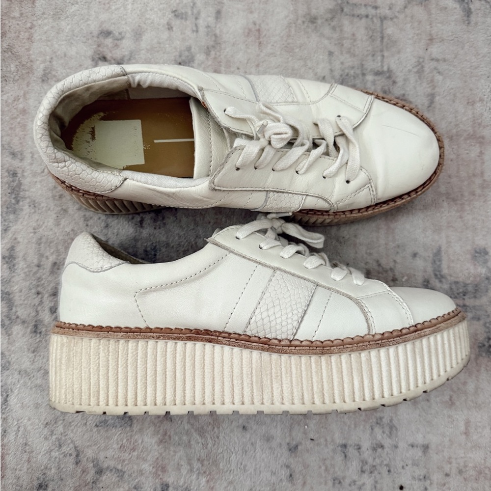 Dolce Vita Women’s Tiger Sneakers White Leather size 8